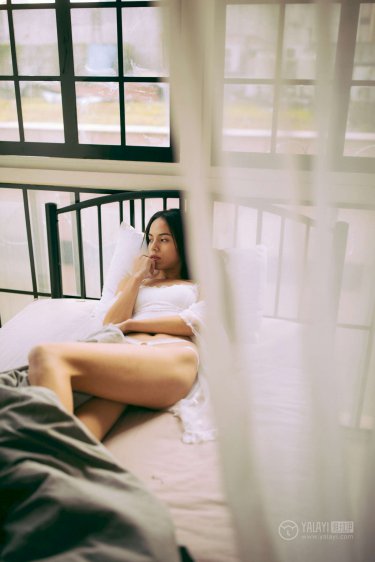 王丽坤在这组很开心
